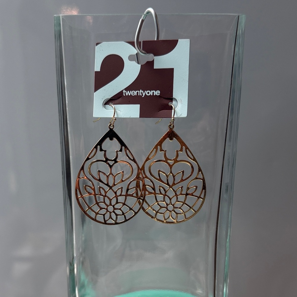 Gold Filigree Earrings